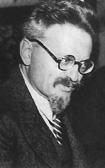 Biografia de Labiografia.com Trotski